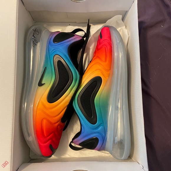 rainbow 720s nike